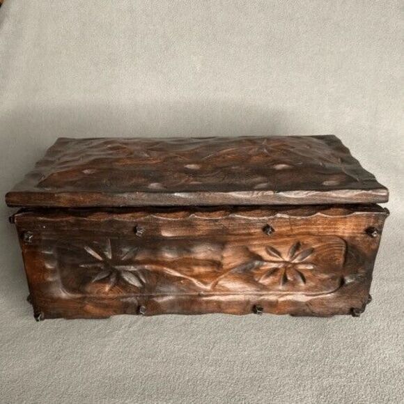 VTG Hand Carved Folk Art Home Decor Gift Wood Box Rustic Spanish Footed 12